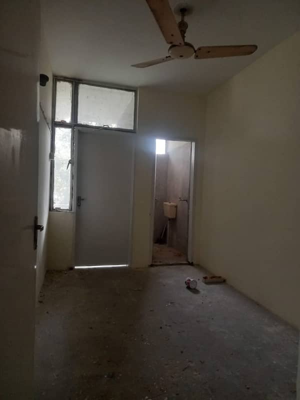 10 Marla 3 Bedrooms Apartment Available For Sale In Askari 2 Lahore Cantt 1