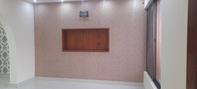 17 Marla house for rent, Model town, LHR. 13