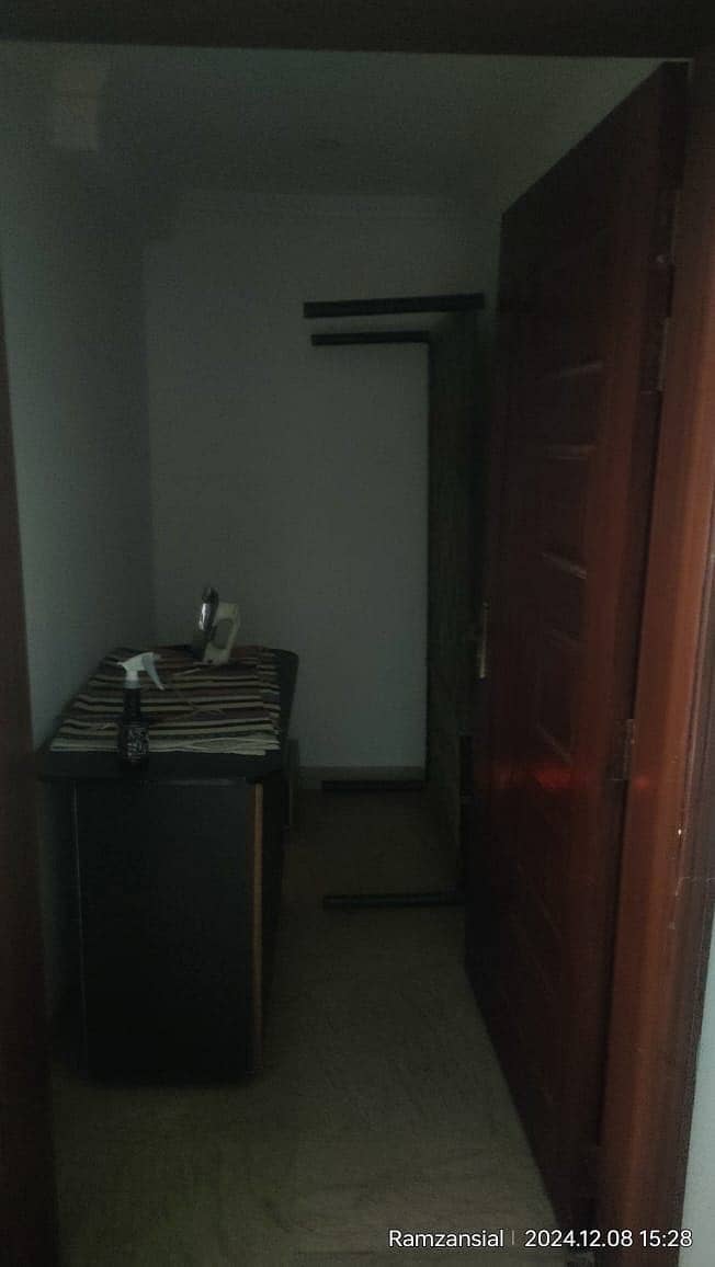 Flat For Rent In Johar Town Near PIFD School Near Expo 2