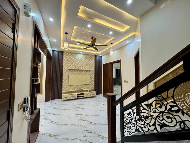 Citi Housing Gujranwala 5 Marla Ultra Modern Classic House Triple Story Design 7