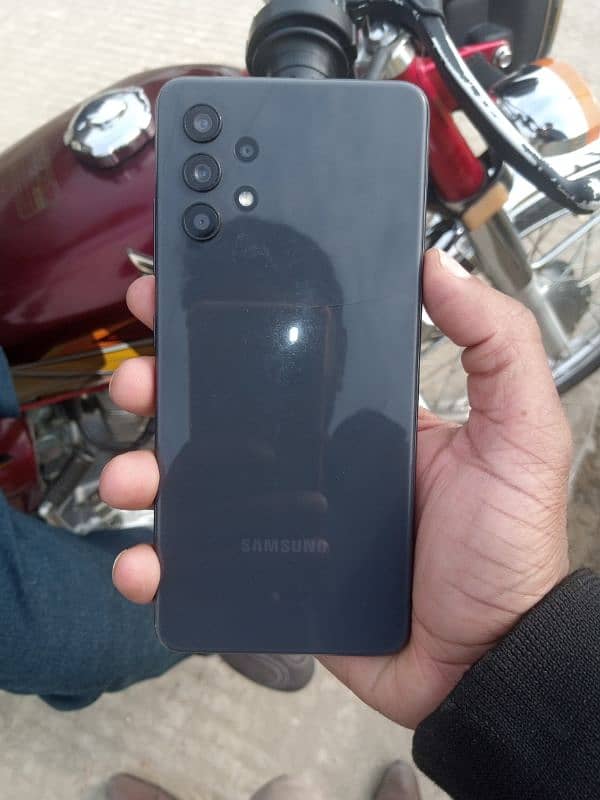 Samsung A32 Full original phone available 1