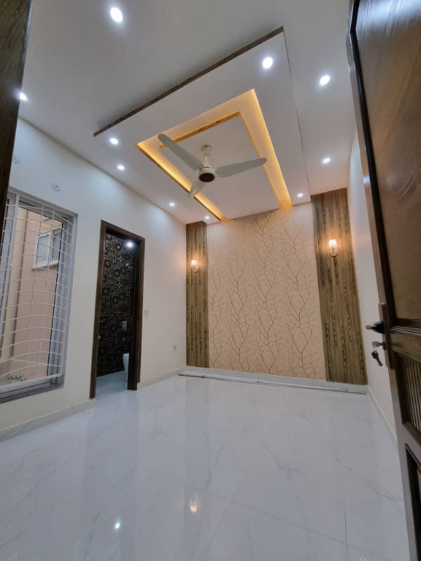 5 MARLA BRAND NEW HOUSE IS AVAILABLE FOR SALE IN VALENCIA HOUSING SOCIETY LAHORE 20