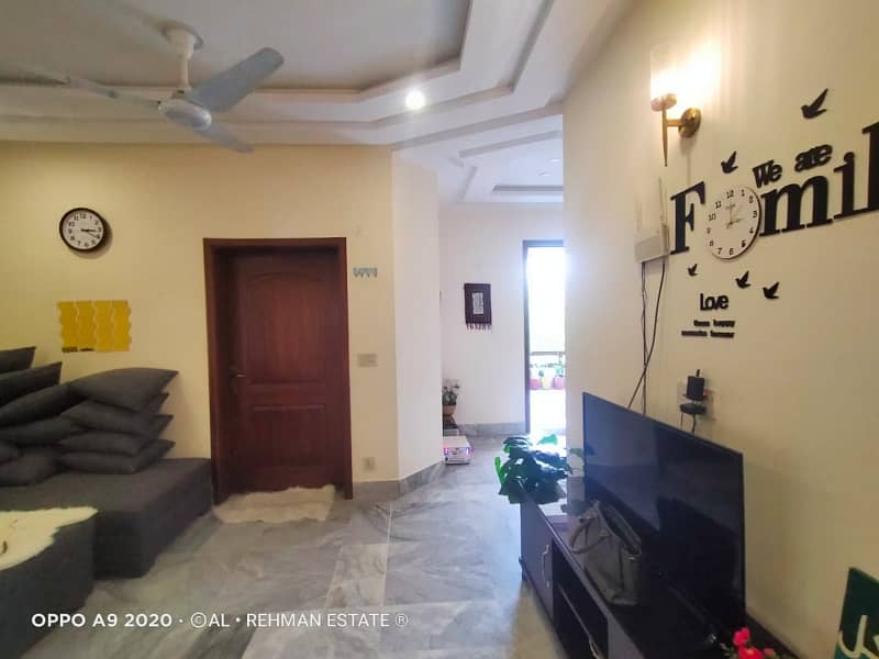 10 MARLA HOUSE IS AVAILABLE FOR SALE IN VALENCIA HOUSING SOCIETY LAHORE 1