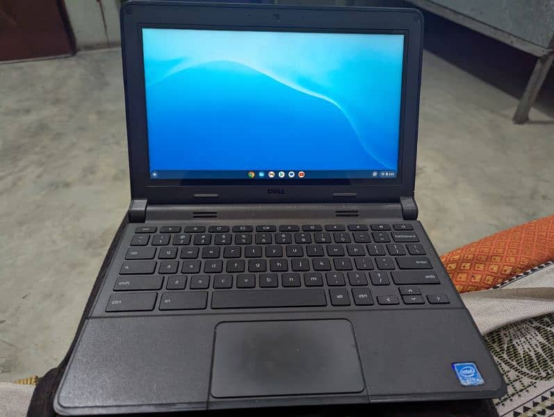 DELL TOUCH CHROME BOOK 1