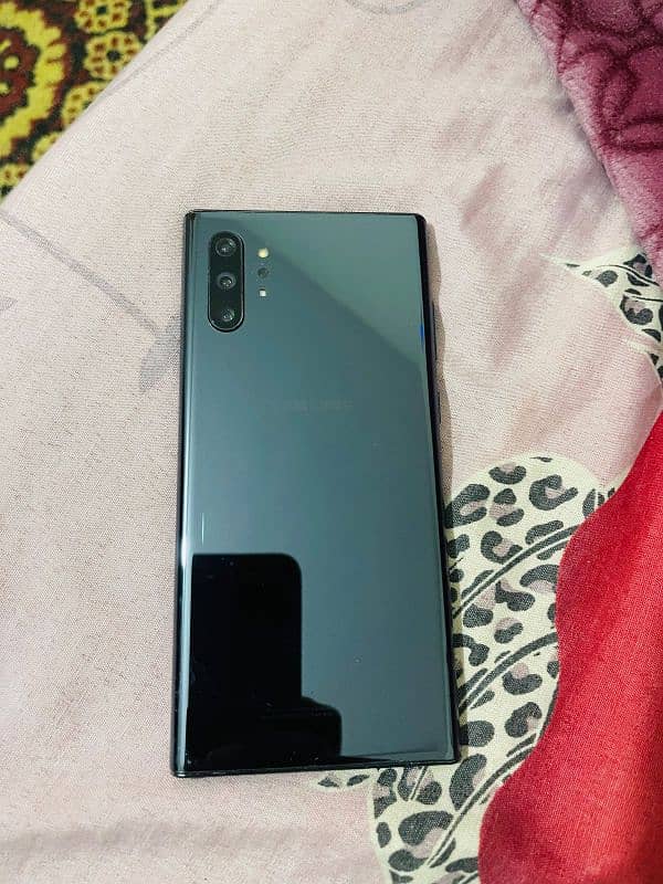 i want Exchange with S10 plus pta approved or any other Good Mobile 2