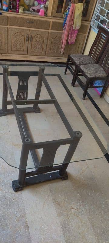 Dining Table with 4 chairs (urgent selling) 6