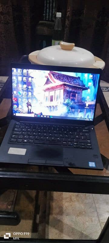 Dell Laptop Latitude 7390 4