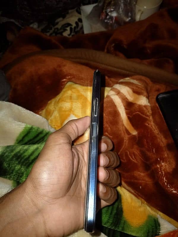 Infinix note 12 8/128 2