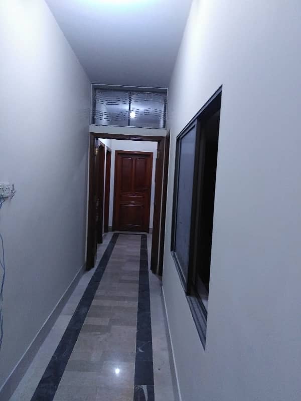 5000 Square Feet Office Available For Rent Gulistan-E-Jauhar Block 20 2