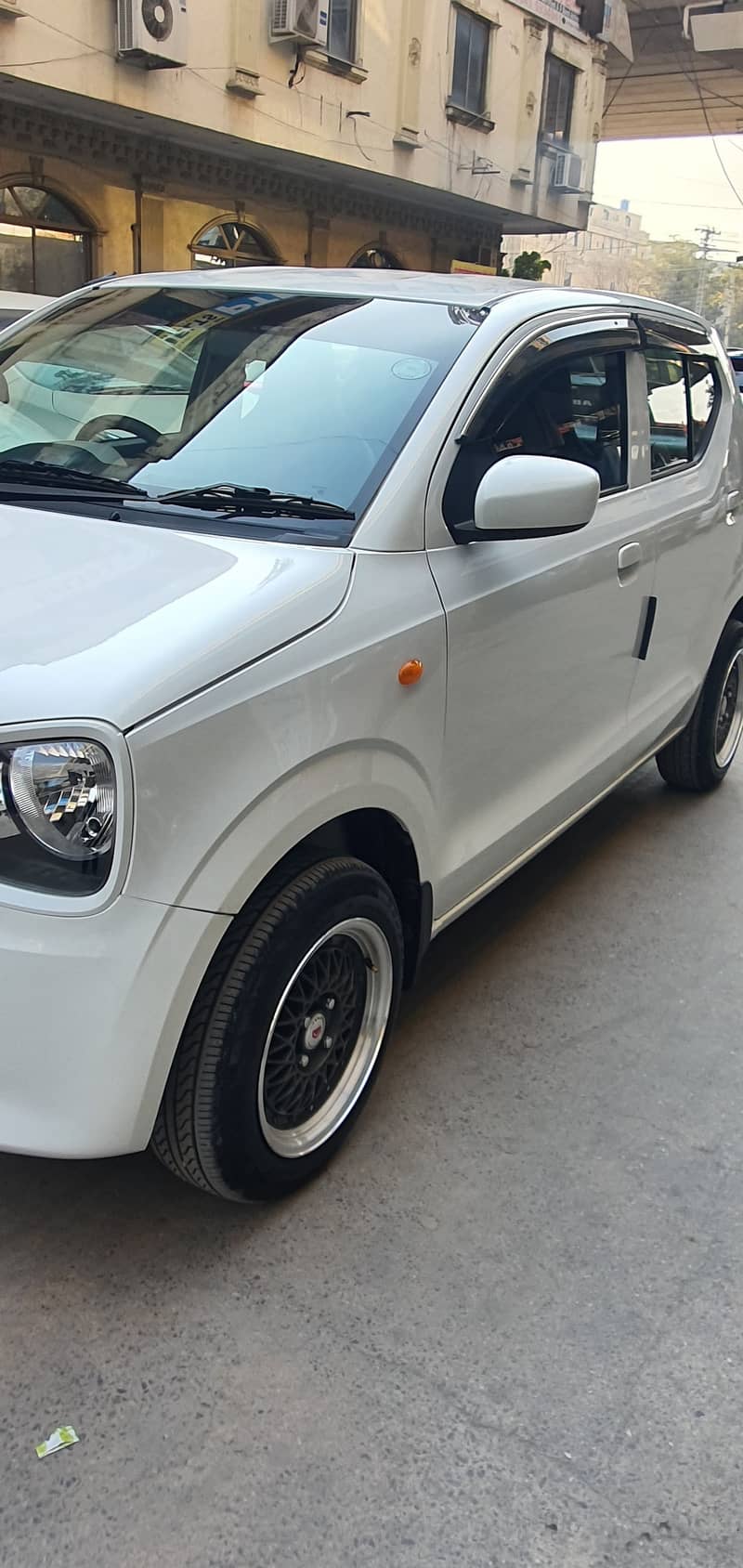 Suzuki Alto VXL AGS 2024 Already Bank Leased 4