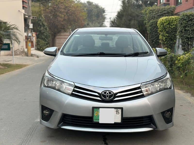 Toyota Corolla Altis 2015 0