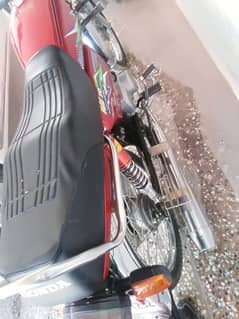 new aisa 70c bike 2022 model Islamabad number m ha lush condition m