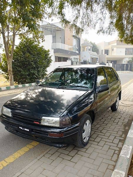 Daihatsu Charade 1988 3