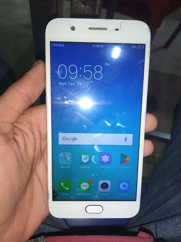 oppo F1s 4/64 0