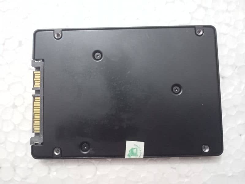 SAMSUNG 256 GB SSD 1