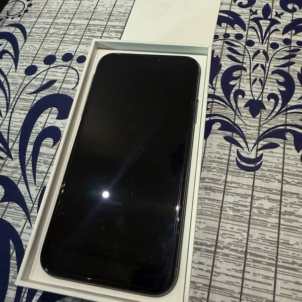 iphone X 64GB PTA Approved 3