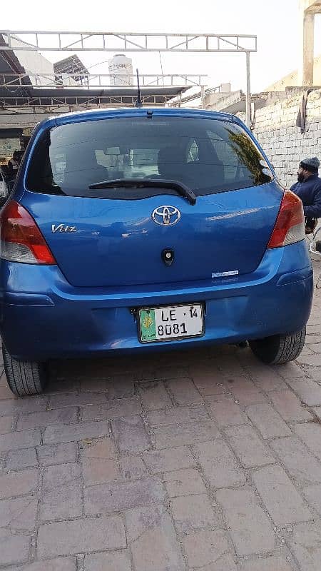 Toyota Vitz 2009 4