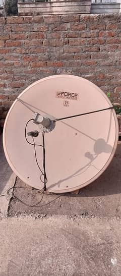 4ft antenna Dish with its Receiver and stand