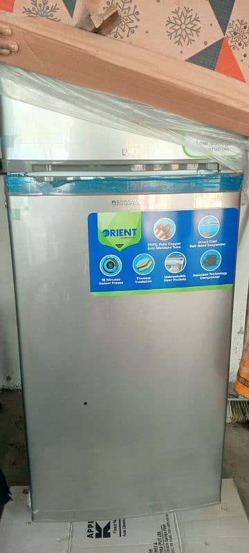 Orient fridge LVO 330 hairline silver 22 1