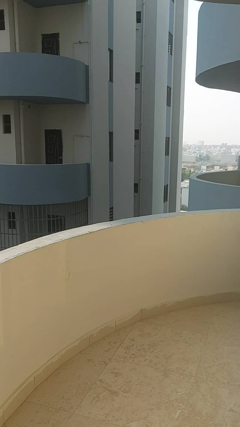 Flat For sale Is Available In Daniyal Residency 4