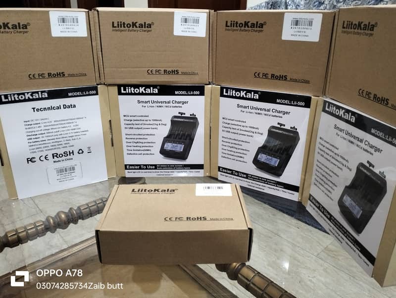 Universal charger LiitoKala Lii500 0