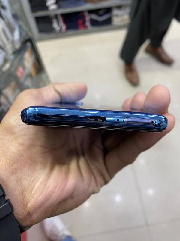 OnePlus 9 5g lush condition 8/128 urgent sale 0