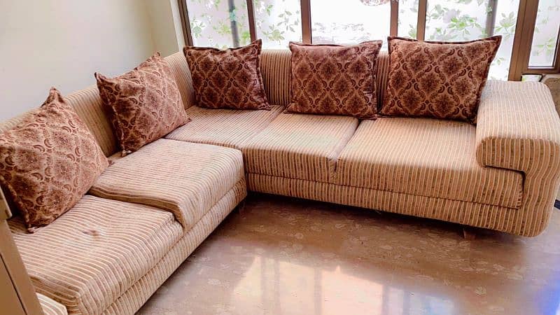 L shaped sofa and dining table for sale 4