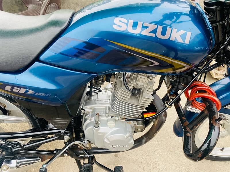 Suzuki GD 110 S 3