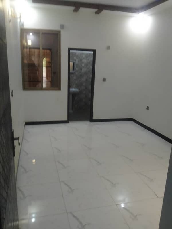 Brand new portion 3 bed dd 2 cnd floor available in gulshan-e-iqbal block 2 0