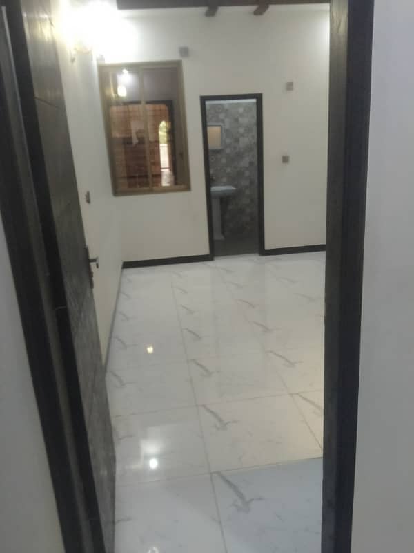 Brand new portion 3 bed dd 2 cnd floor available in gulshan-e-iqbal block 2 1