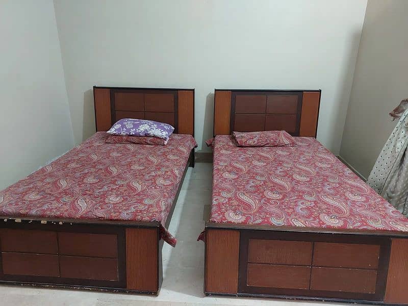 bed for sell 0