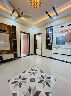 8 MARLA BRAND NEW HOUSE FOR SALE In FAISAL TOWN BLOCK A