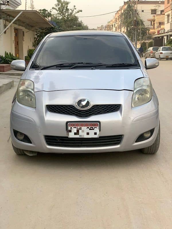 Toyota Vitz 2010/2013 6