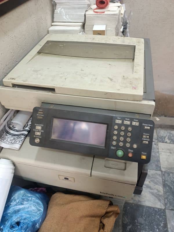 bizhub c350 color printer 4