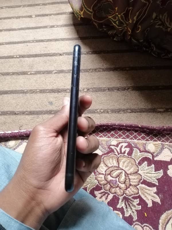 iPhone XR for sale 1