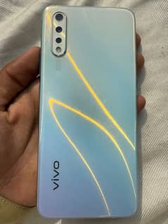 Vivo S1 4+128 original mobile charger sath ha urgent sale