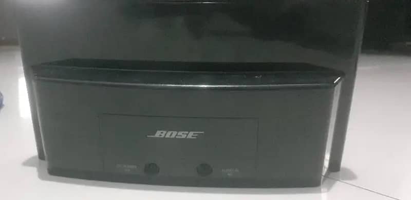 Bose Sound Dock 3 1