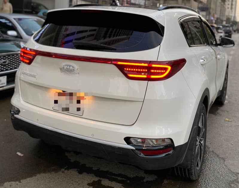 KIA Sportage AWD 2020 4