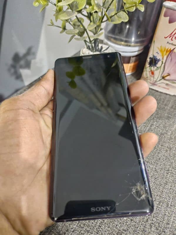 SONY XZ3 4GB 64GB PTA APPROVE GLASS CRACK ALL OK RATE FINAL 5