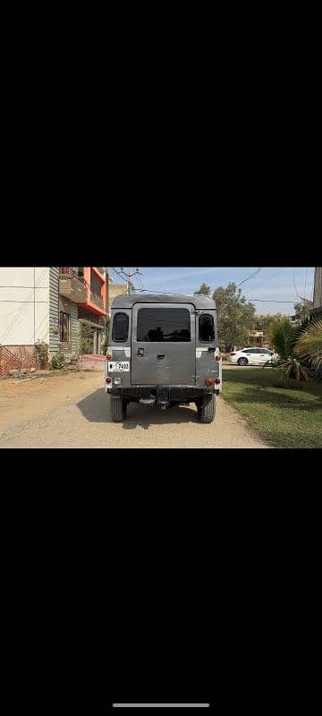 Land rover Defender 90 6