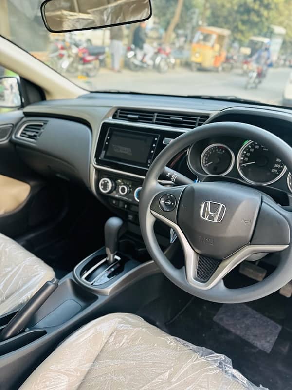 Bank Leased Honda City 1.2 Auto 2025 3