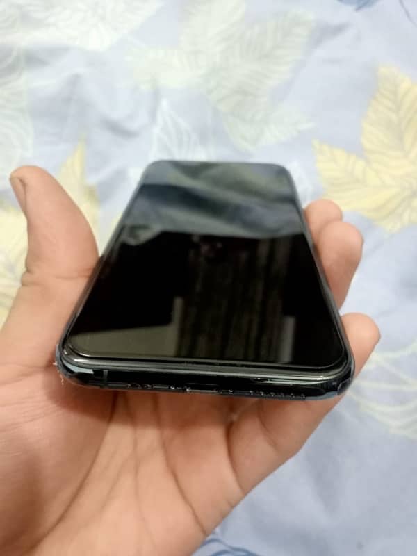 iphone 11 pro 256gb nonpta (factory unlock) with box 9