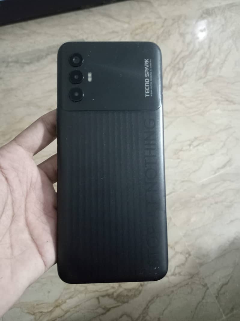 Tecno spark 8 pro 0