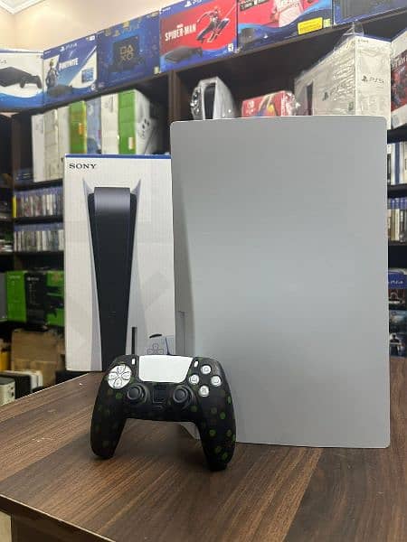 PS5 slim,fat or pro stock arrived. Both brand new and used available 12