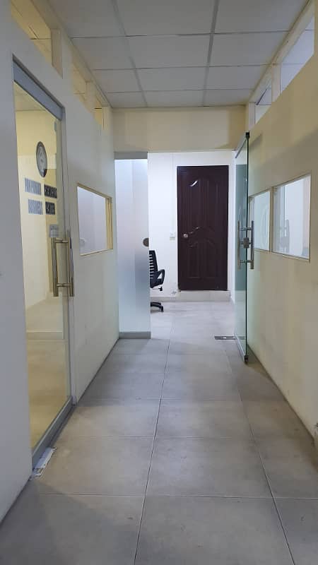 Fully Furnished Office Area 4500 Square feet corporate office Available for rent in Gulberg 3 Lahore 7