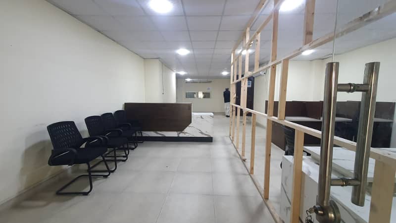 Fully Furnished Office Area 4500 Square feet corporate office Available for rent in Gulberg 3 Lahore 14