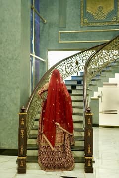 Selling my bridal farshi lehnga