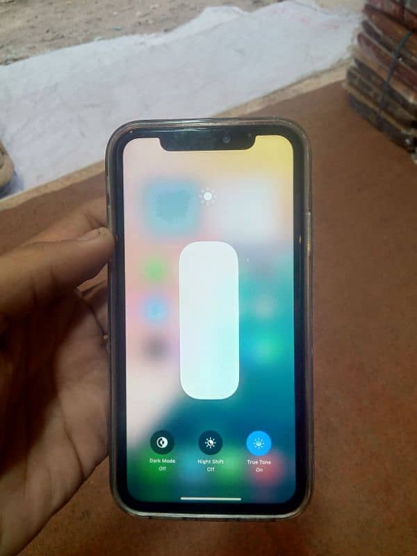 Iphone 11 Factory unlock 64 gb {Urgent Sale} 2