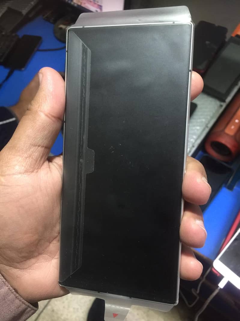 ZTE Nubia RedMagic 9s (9+ Pro) 4