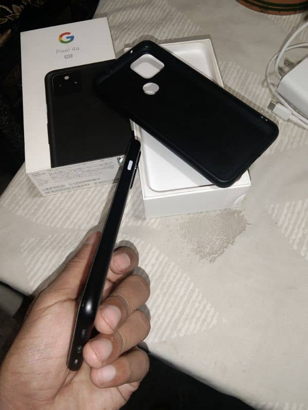 Pixel 4a 5G 6/128 original charger with box 0